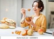 وش أسوي: فوائد للعسل لكِ