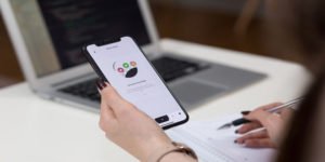 تجارب جامعات المملكة العربية السعودية في التعلم المتنقل