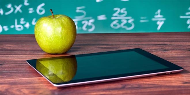 دور الأجهزة الذكية في البيئة الجامعية