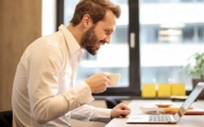طرق تحسن بها من مزاجك في العمل على الفور