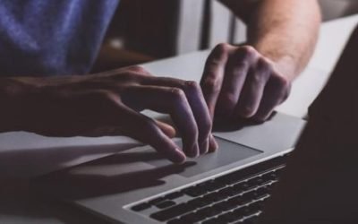 مخاطر التداول عبر الإنترنت